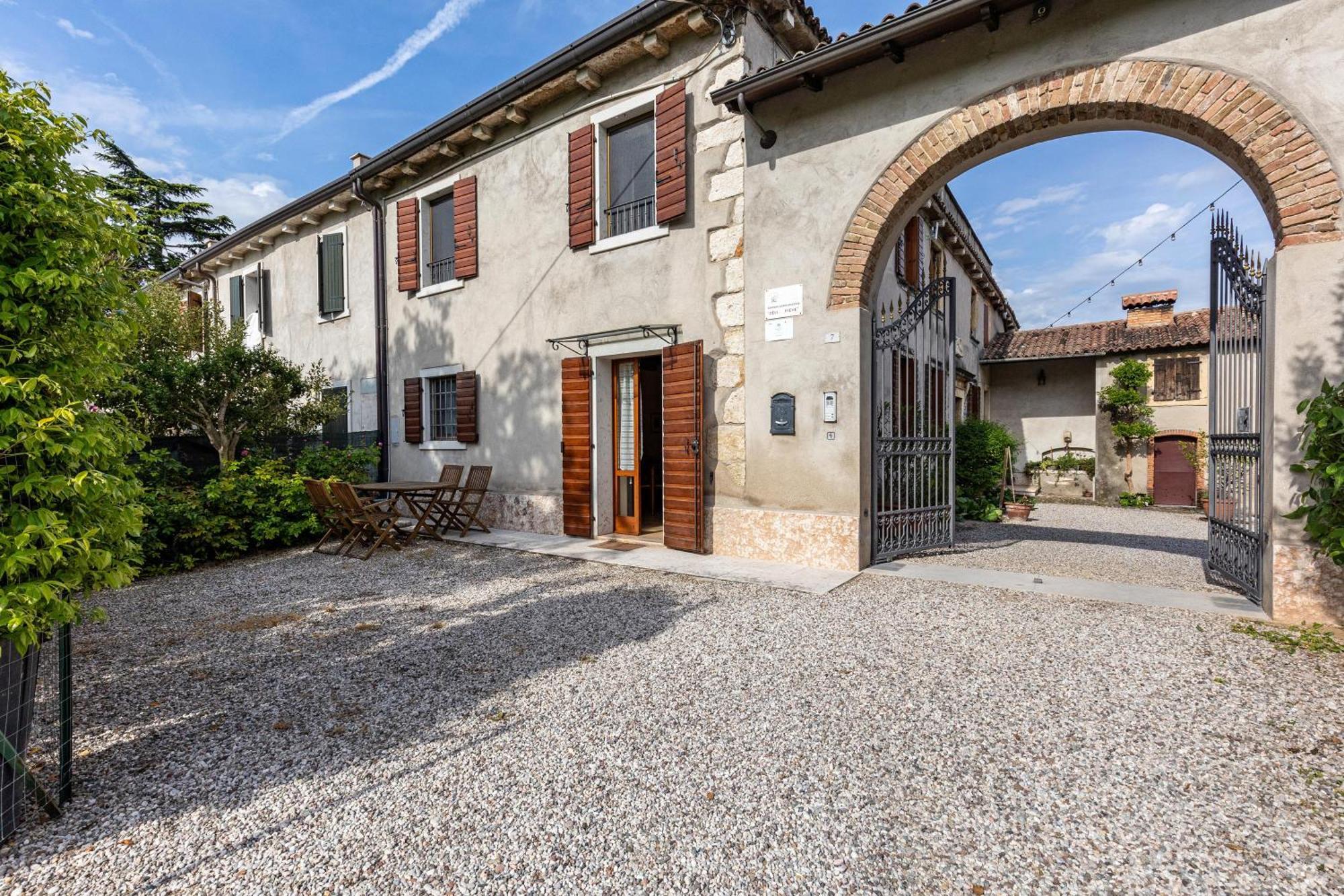 Agriturismo Della Pieve Бардоліно Екстер'єр фото